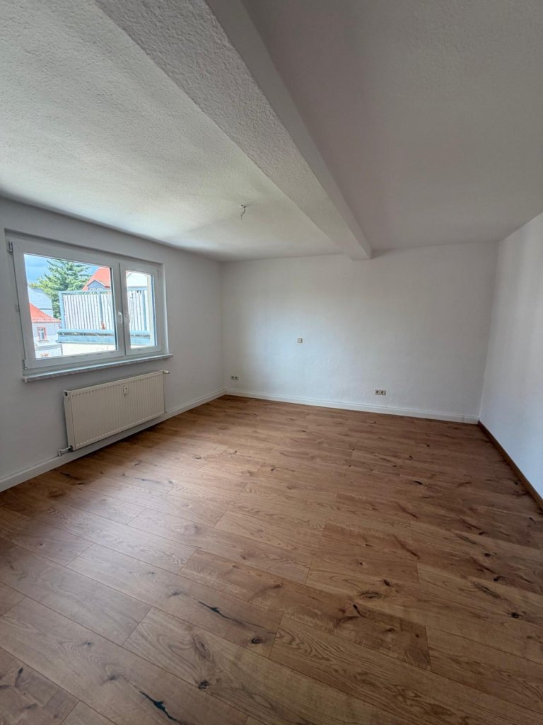 große 2 Zimmer Wohnung in Borna – Foto 2